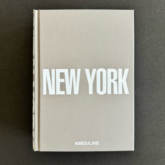 Assouline Publishing - New York City Hardcover Coffee Table Book - Picture 1 of 10